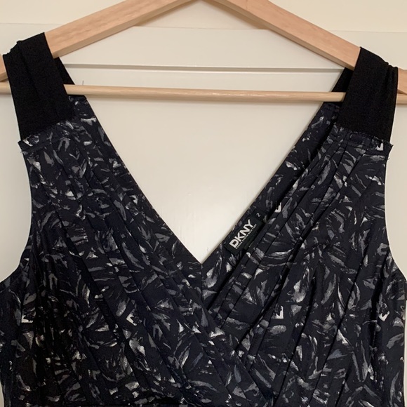 DKNY dress - Picture 2 of 2